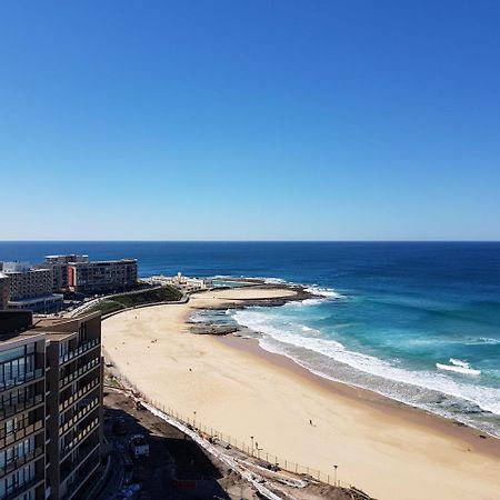 Beau Monde Apartments Newcastle - Horizon Newcastle Beach 외부 사진