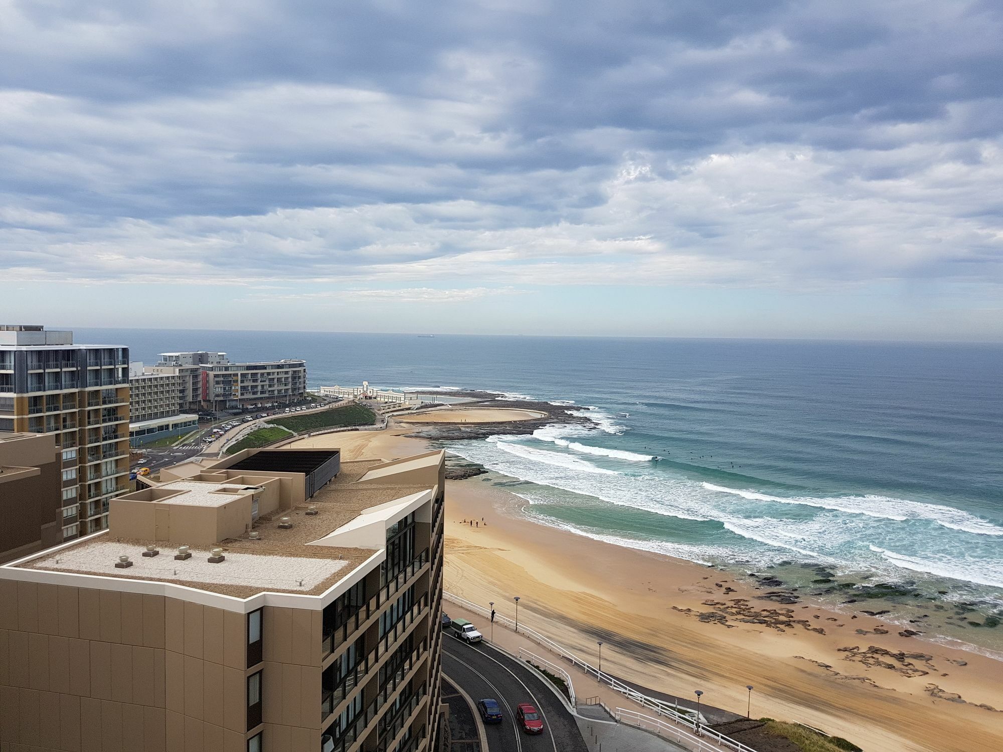 Beau Monde Apartments Newcastle - Horizon Newcastle Beach 외부 사진