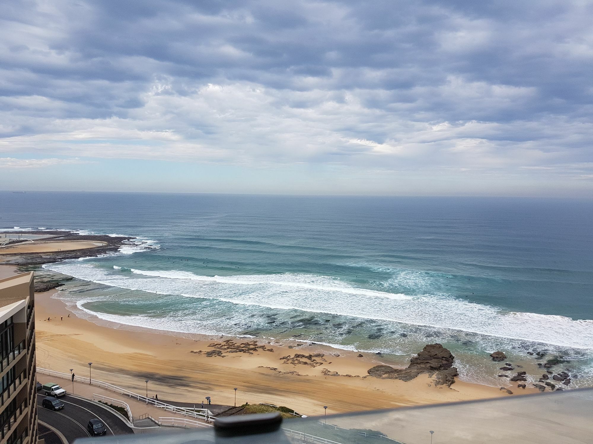 Beau Monde Apartments Newcastle - Horizon Newcastle Beach 외부 사진